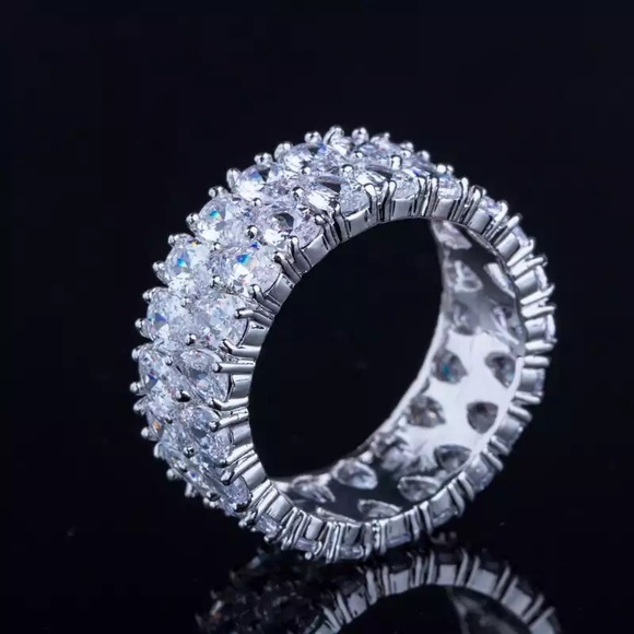 Silver Cubic Zirconia Ring Wedding Band - Picture 4 of 5